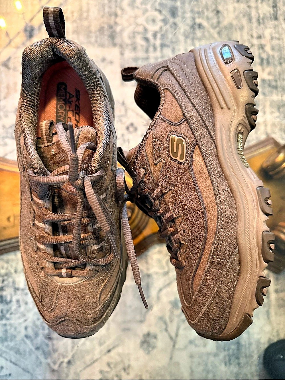 Skechers D'Lites Women's Brown Memory Foam Sneakers Chunky Lug Sole US 8
